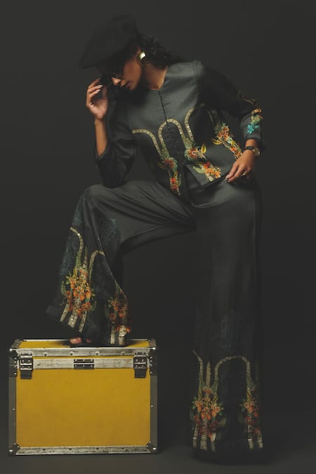 Buy_Basil Leaf_Grey Linen, Satin Embroidery, Metallic Thread Round Floral Motif Top And Pant Set _Online_at_Aza_Fashions