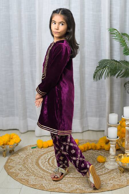 Buy_Fairies Forever_Purple Velvet Embroidery, Zari, Metallic Thread Kurta And Pant Set _Online_at_Aza_Fashions