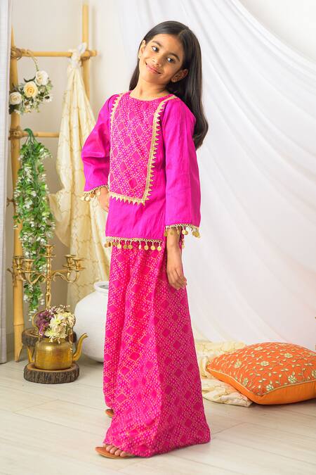 Fairies Forever_Pink Gota Patti, Zari, Tassels, Foil Bandhej Pattern Kurta And Palazzo Set _Online_at_Aza_Fashions