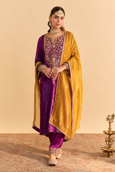 Sheetal Batra Fareeha Embroidered Kurta Salwar Set 