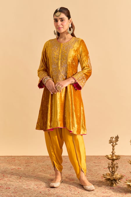 Sheetal Batra Laiba Choga Kurta With Dhoti Pant 