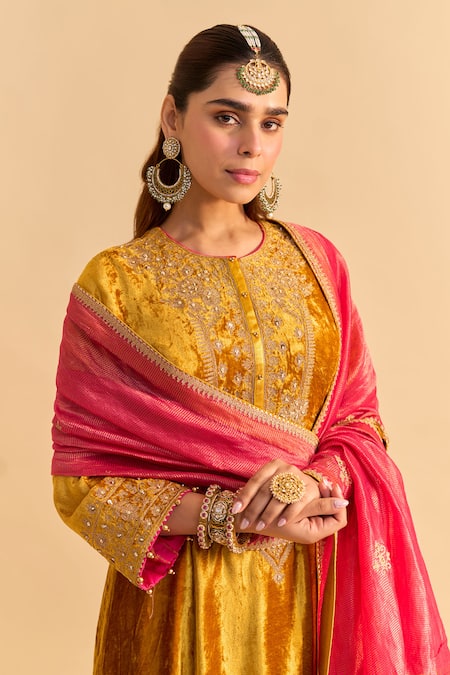 Buy_Sheetal Batra_Yellow Velvet, Silk Embroidery, Pearls, Laiba Choga Kurta With Dhoti Pant 