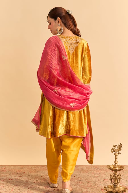 Sheetal Batra Laiba Choga Kurta Dhoti Pant Set 