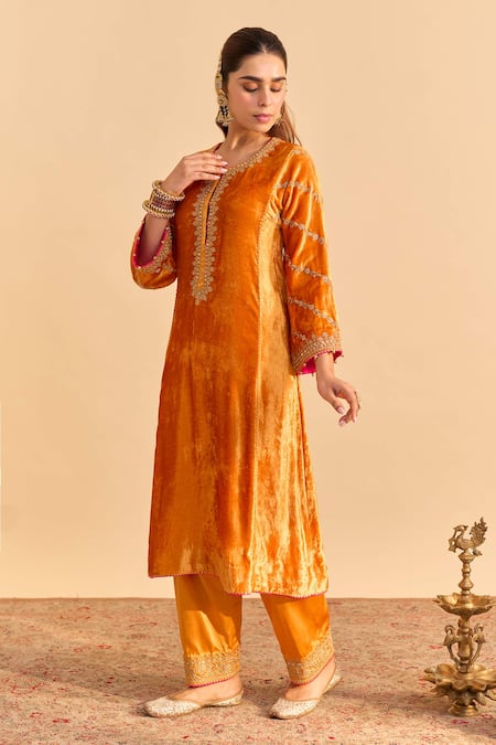 Sheetal Batra_Orange Velvet, Silk Embroidery, Pearls, Sequins, Azmiya Choga Kurta With Salwar _Online_at_Aza_Fashions