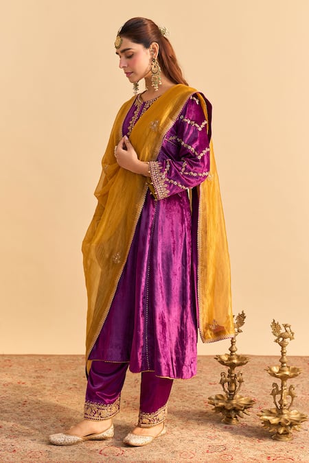 Sheetal Batra Azmiya Choga Kurta Salwar Set 