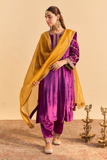 Sheetal Batra Azmiya Choga Kurta Salwar Set 