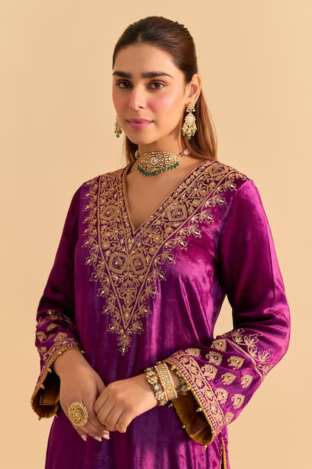 Buy_Sheetal Batra_Purple Velvet, Silk Embroidery, Sequins, Pearls, Gota Aynaz Kurta And Salwar Set 