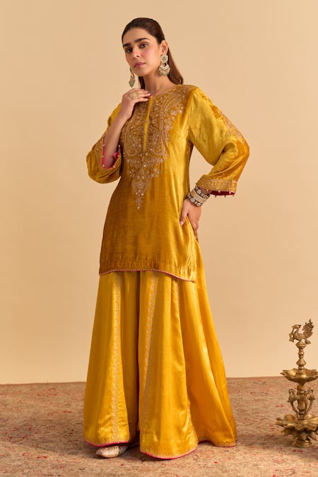 Buy_Sheetal Batra_Yellow Velvet, Silk, Tissue Pearls, Sequins, Aroob Kurta Sharara Set _Online_at_Aza_Fashions