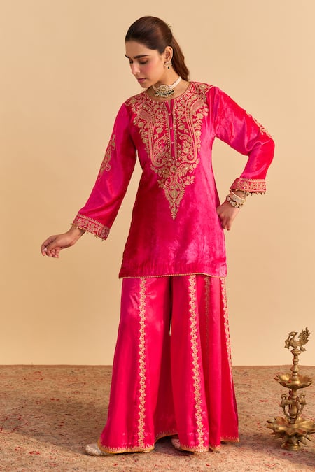 Buy_Sheetal Batra_Pink Velvet, Silk, Organza Embroidery, Metallic Thread, Aroob Kurta Sharara Set _Online_at_Aza_Fashions