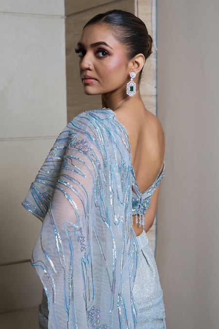 Buy_Presto Couture_Gold Lycra Crystals, Sequins, Beads V-neck Embellished Pre-draped Saree Set _Online_at_Aza_Fashions