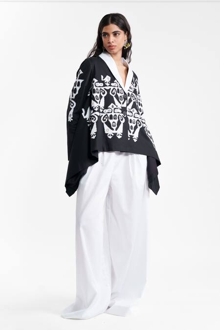 Buy_AK-OK_Appliqu� Wrap Jacket _Online_at_Aza_Fashions