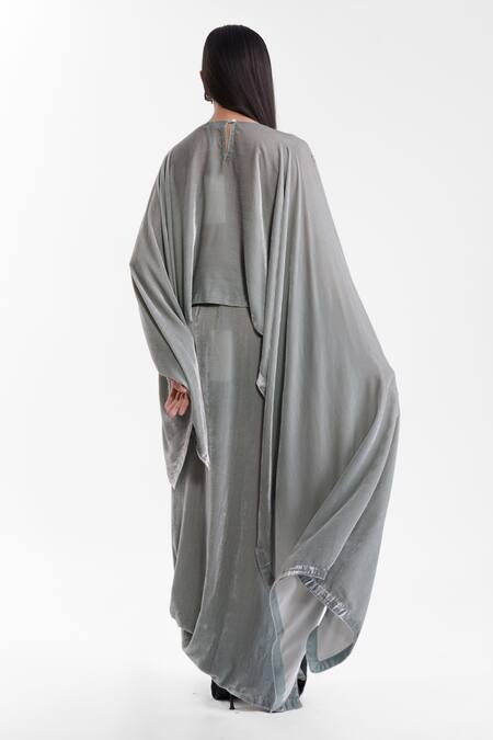 Buy_AK-OK_Grey Velvet Round Neck Dupatta Cape With Structured Lungi Skirt 