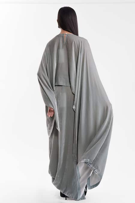 AK-OK Dupatta Cape with Structured Lungi Skirt 