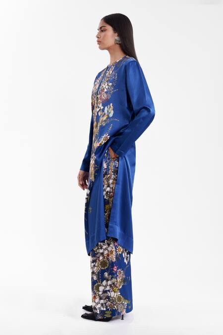 AK-OK_Blue Silk Round Neck Printed Kurta And Trouser Set _Online_at_Aza_Fashions