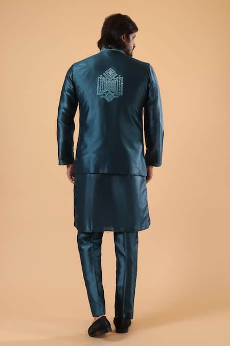 Millionaire Mirror & Thread Work Bundi Set 