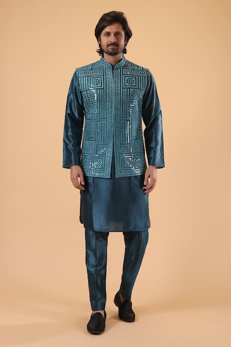 Millionaire Mirror & Thread Work Bundi Set 