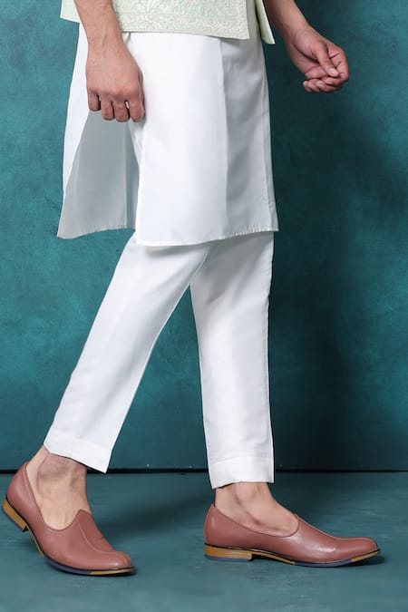 Millionaire Green Silk, Dupion Embroidery, Pearls Thread And Work Bundi Set Online at Aza Fashions Millionaire_Green Silk, Dupion Embroidery, Pearls Thread And Work Bundi Set _Online_at_Aza_Fashions