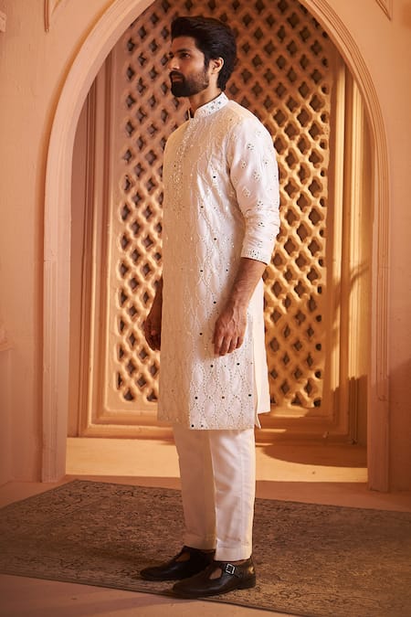 Buy Millionaire Off White Mirrors, Embroidery And Resham Thread Work Kurta Set Online at Aza Fashions Buy_Millionaire_Off White Mirrors, Embroidery And Resham Thread Work Kurta Set _Online_at_Aza_Fashions