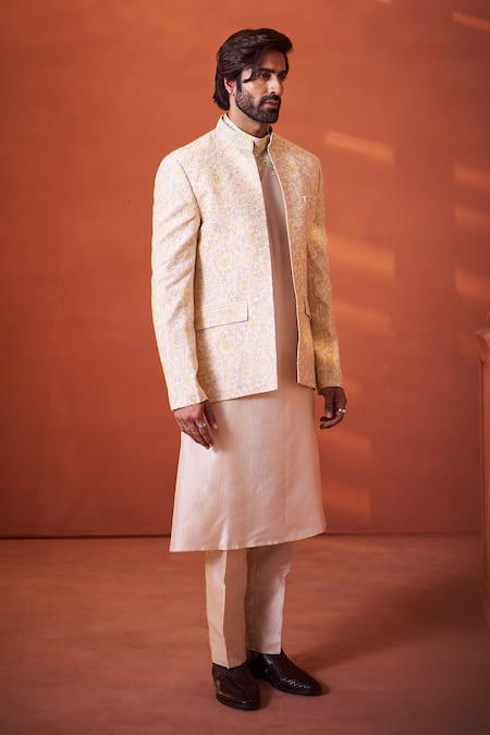 Buy_Millionaire_Peach Silk Embroidery, Metallic Thread Resham Work Bandhgala Set _Online_at_Aza_Fashions