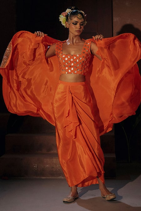 Prahnaaya Mangala Embroidered Cape Skirt Set 