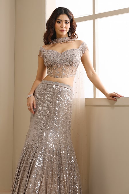 Buy_Chaashni By Maansi And Ketan_Gold Net Sequins, Beads, Pearls Sweetheart Neck, Embellished Lehenga Set _Online_at_Aza_Fashions