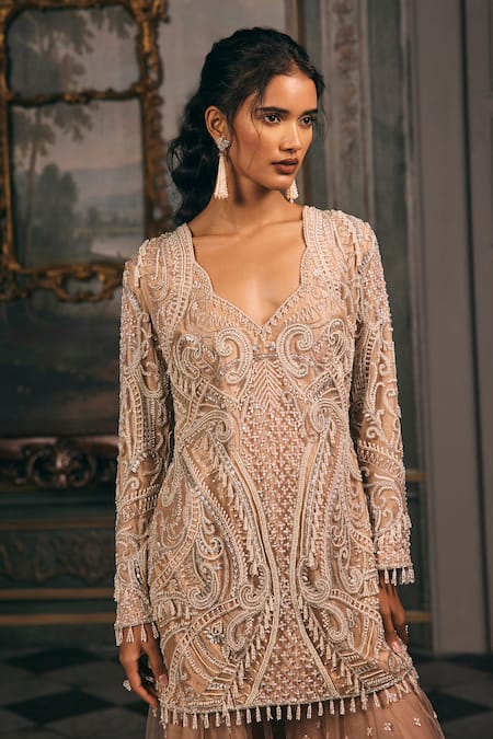 Studio22 By Pulkita Arora Bajaj_Beige Net Embroidery, Tassels V-neck Valeria Kurta Set _at_Aza_Fashions