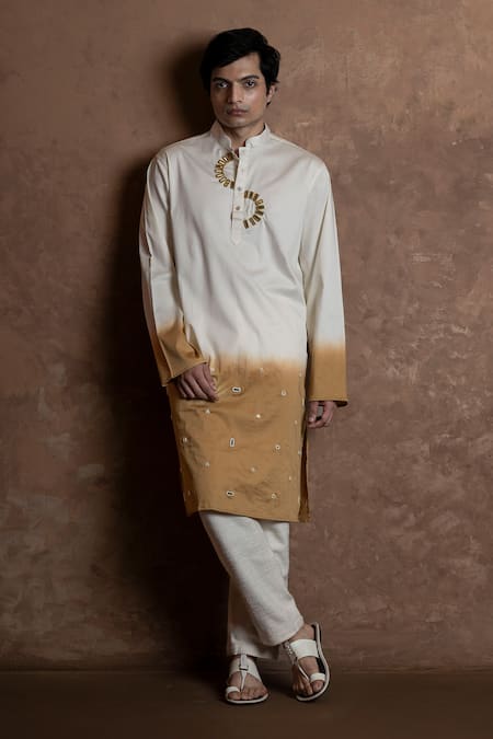Vaani Beswal_White Cotton Mirrors Ombre Work Kurta _at_Aza_Fashions