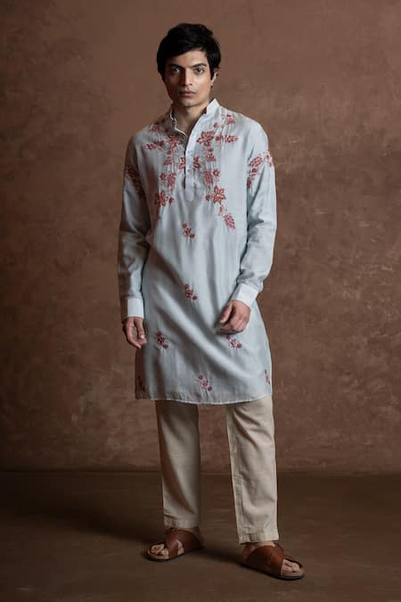 Vaani Beswal Gulbahar Floral Embroidered Kurta 