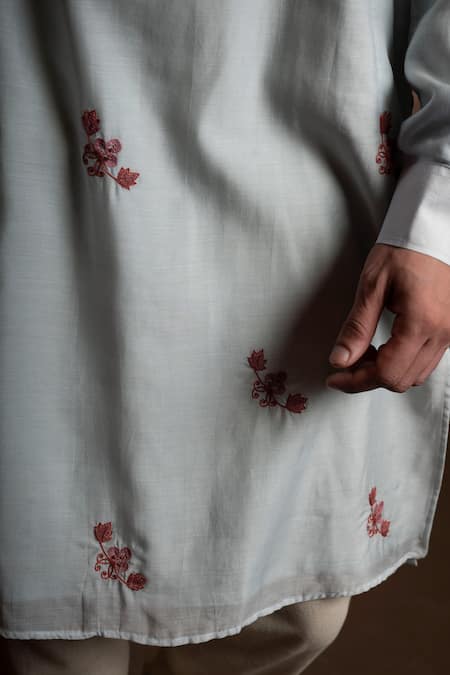 Vaani Beswal Sky Blue Muslin Embroidery Gulbahar Floral Kurta at Aza Fashions Vaani Beswal_Sky Blue Muslin Embroidery Gulbahar Floral Kurta _at_Aza_Fashions