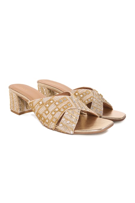 Buy_Anaar_Off White Zari, Pearls, Mirrors, Sequins, Wabi Embellished Heels _Online_at_Aza_Fashions