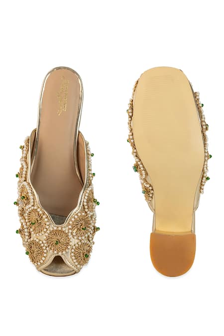 5elements Anvaya Floral Embroidered Heels 