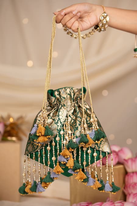 5elements Devyani Brocade Paisley Motif Potli