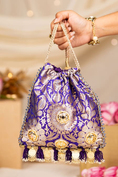 5elements Kashmira Brocade Paisley Motif Potli