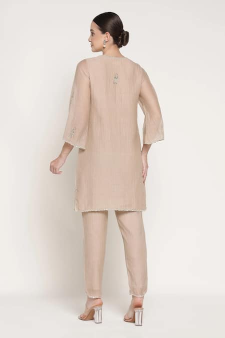 Summer By Priyanka Gupta Bell Bow Kurta & Pant Co-ord Set 
