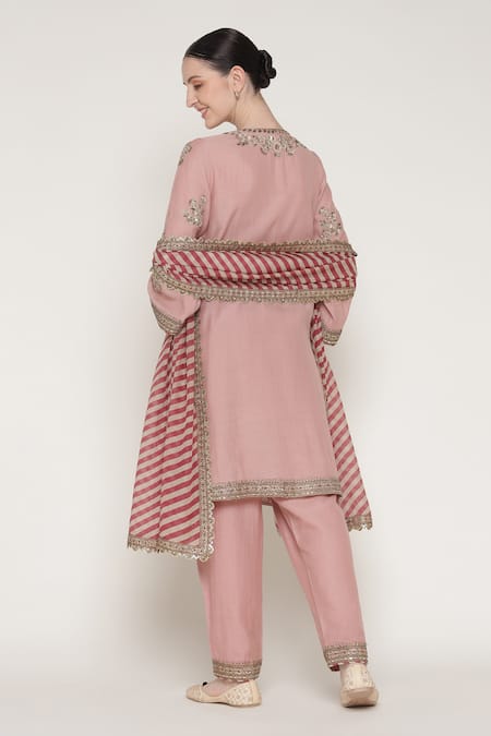 Summer By Priyanka Gupta Noor E Summer Embroidered Kurta Set 