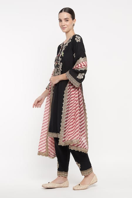 Shop_Summer By Priyanka Gupta_Black Chanderi Embroidery, Sequins, Gota Patti Round Noor E Summer Kurta Set _Online_at_Aza_Fashions