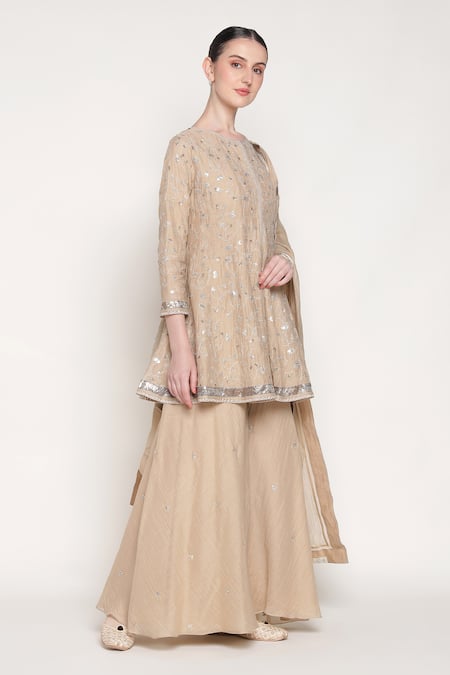 Summer By Priyanka Gupta_Beige Chanderi Embroidery, Sequins, Metallic Thread, Delara Short Anarkali Set _Online_at_Aza_Fashions