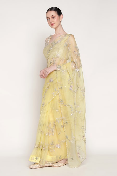 Shop_Summer By Priyanka Gupta_Yellow Silk Organza Embroidery, Sequins V-neck Buttercup Saree With Blouse _Online_at_Aza_Fashions