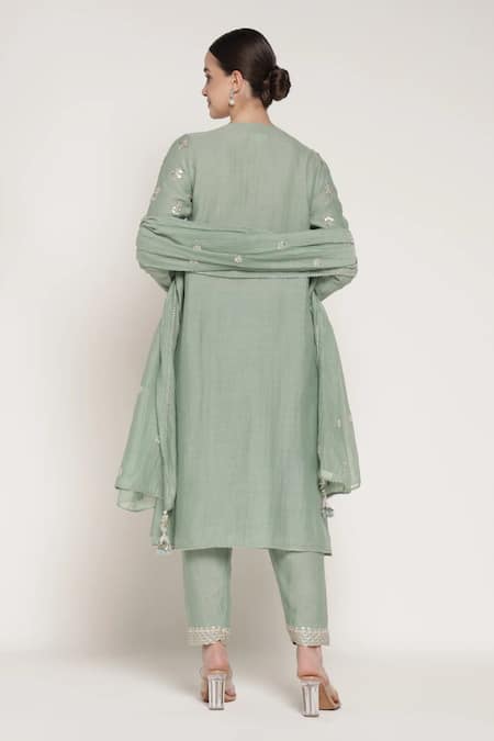 Summer By Priyanka Gupta Vrinda Yoke Embroidered Kurta Set 