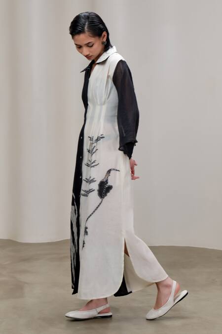 The Right Cut_White Chanderi Sequins, Beads, Embroidery Collared, V-neck Bicolor Maxi Dress _Online_at_Aza_Fashions