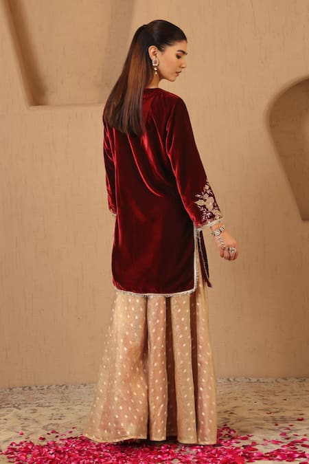 Nero India Floral Zari Embroidered Kurta Sharara Set 