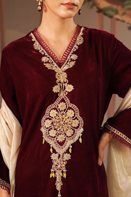 Shop_Nero India_Wine Velvet Embroidery, Beads V-neck Dori Kurta And Narrow Pant _Online_at_Aza_Fashions
