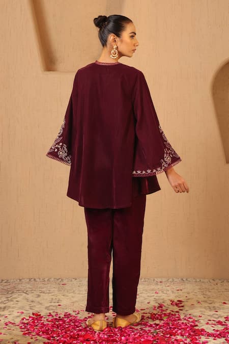 Nero India Zari Embroidered Scallop Velvet Tunic & Narrow Pants 