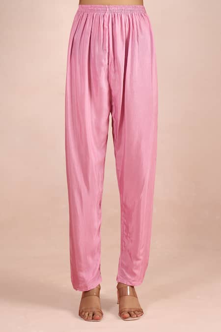 Samyukta Singhania Pink Embroidery, Sequins, Metallic Thread V-neck Floral Yoke Kurta Set at Aza Fashions Samyukta Singhania_Pink Embroidery, Sequins, Metallic Thread V-neck Floral Yoke Kurta Set _at_Aza_Fashions