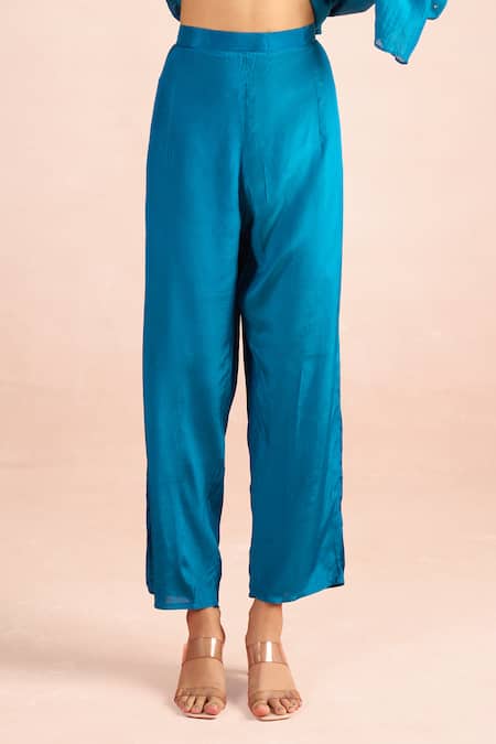 Samyukta Singhania_Blue Embroidery, Sequins, Stones Round Neck Floral Yoke Kurta Set _at_Aza_Fashions