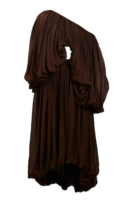 Deme By Gabriella Brown Chiffon Off-shoulder Abigail Draped One Top And Bubble Hem Skirt Set Online at Aza Fashions Deme By Gabriella_Brown Chiffon Off-shoulder Abigail Draped One Top And Bubble Hem Skirt Set _Online_at_Aza_Fashions