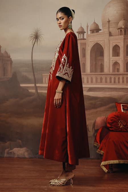 Sabe_Rust Velvet, Brocade Zari, Pearls, Sequins, Gulbadan Kurta And Trouser Set _Online_at_Aza_Fashions