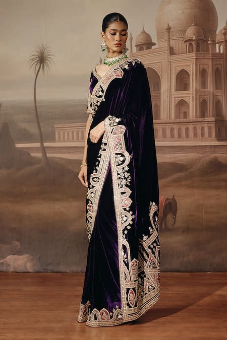 Buy_Sabe_Purple Velvet Embroidery, Applique, Metallic Thread Raahi Saree With Blouse _Online_at_Aza_Fashions