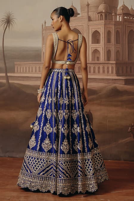 Sabe Iraaya Zari Embroidered Lehenga Set 