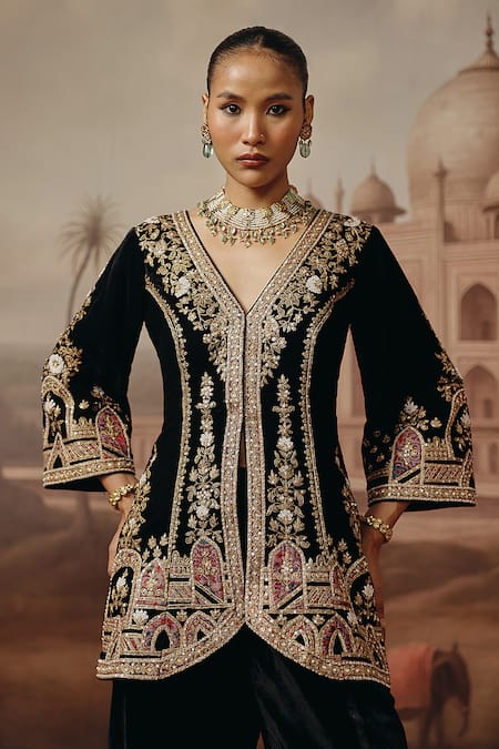 Buy_Sabe_Black Velvet Embroidery, Applique, Metallic Sahar Kurta And Bell Bottom Pant Set _Online_at_Aza_Fashions